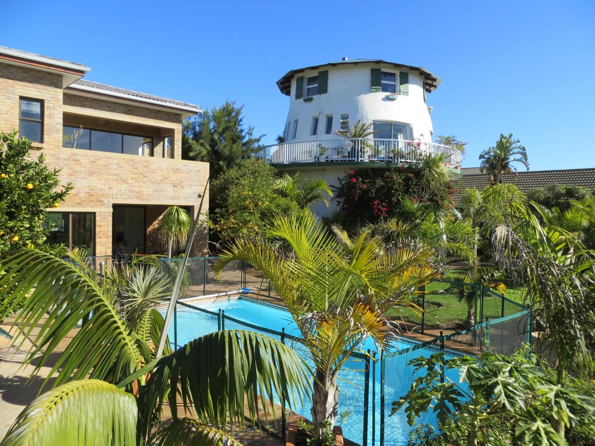Cape Oasis Guesthouse Bloubergstrand Buitenkant foto